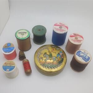 Lot vintage thread, Ill. casket co. promo sewing kit, Baret Ware England tin